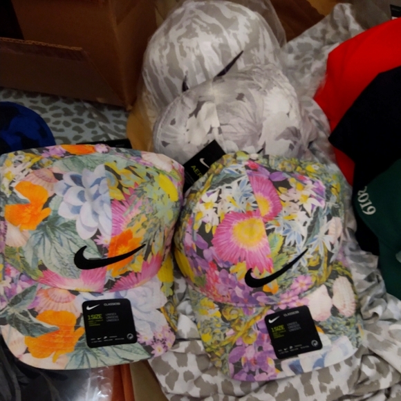 Meet your Posher, Kyle - Picture 1 of 9